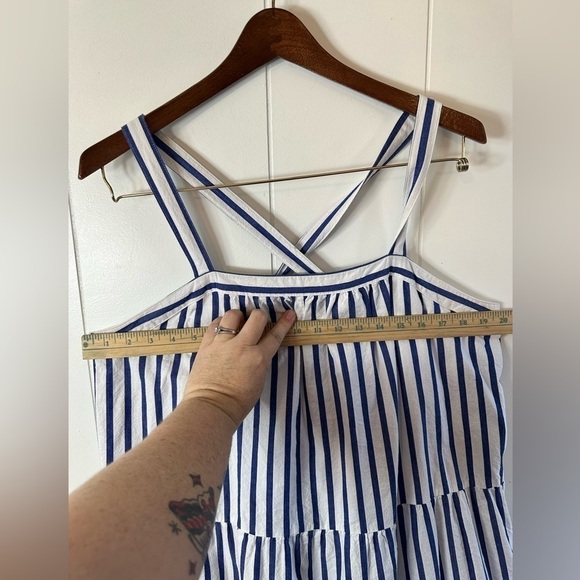 Universal Thread Goods Co. Blue and White Striped Women’s XXL Tiered Maxi Dress - Picture 8 of 9